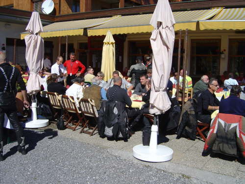 Mittagsrast in Bdele, sterreich