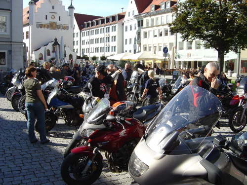 Ankunft beim Rathaus in Kempten
