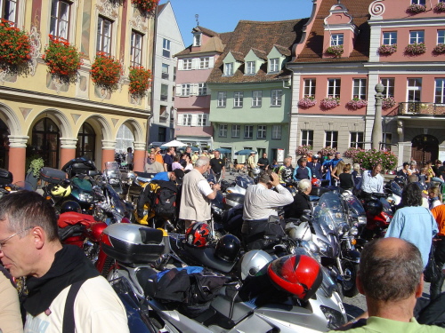 Da war der Rathausplatz belegt